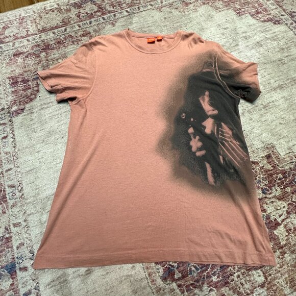 Boss Men's Light Pink Graphical T-Shirt  Size L In Great Shape!! - Picture 1 of 5